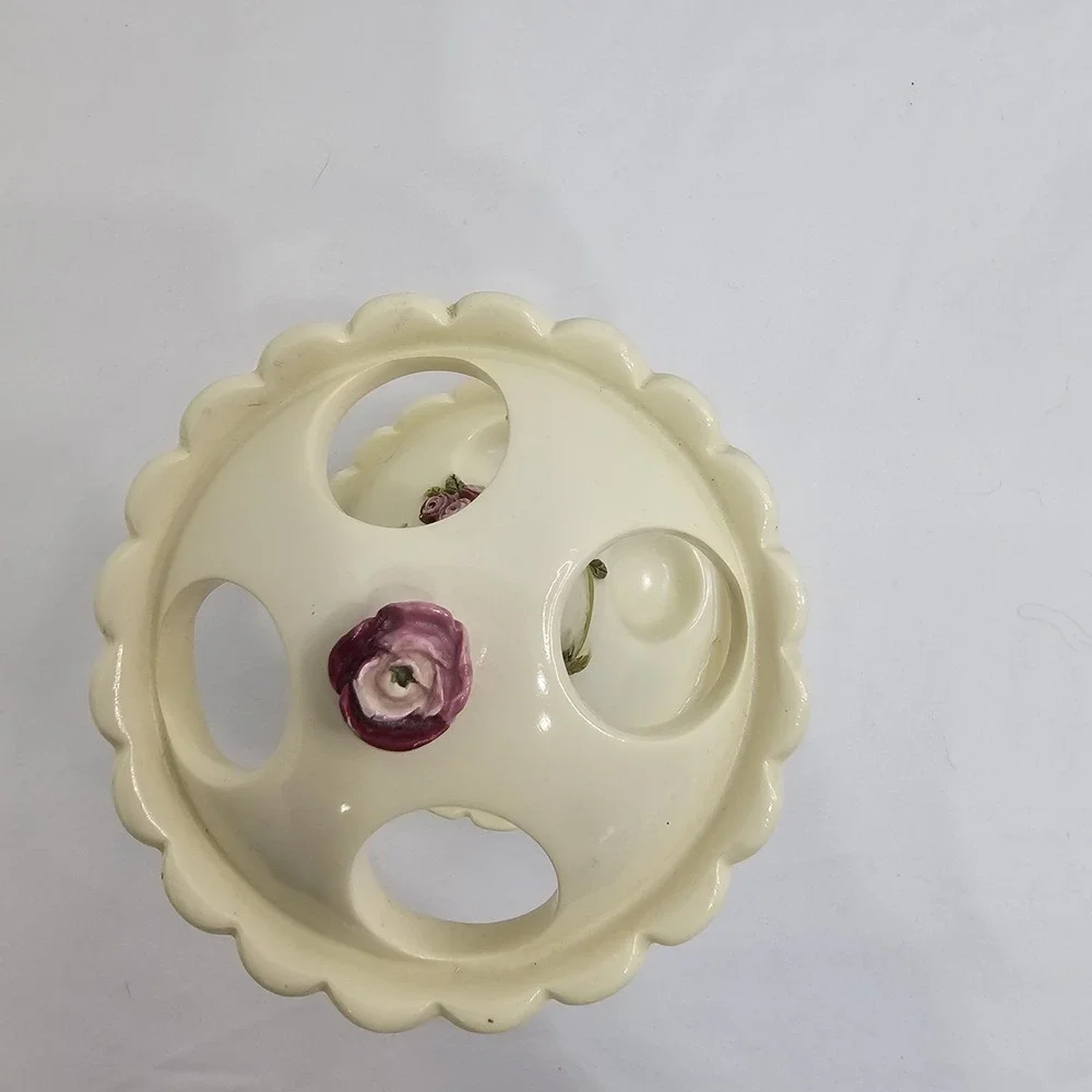 VTG Wamsutta Springs Bath RM Cup & Tooth Brush Holder -Hand Painted Floral/Vines